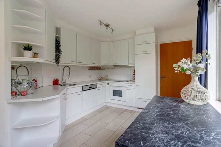 Foto 11 van Zuid Esch 25