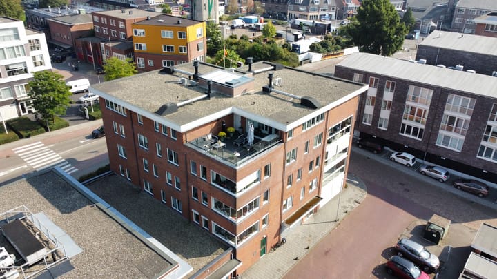 Foto 1 van Spoorstraat 30