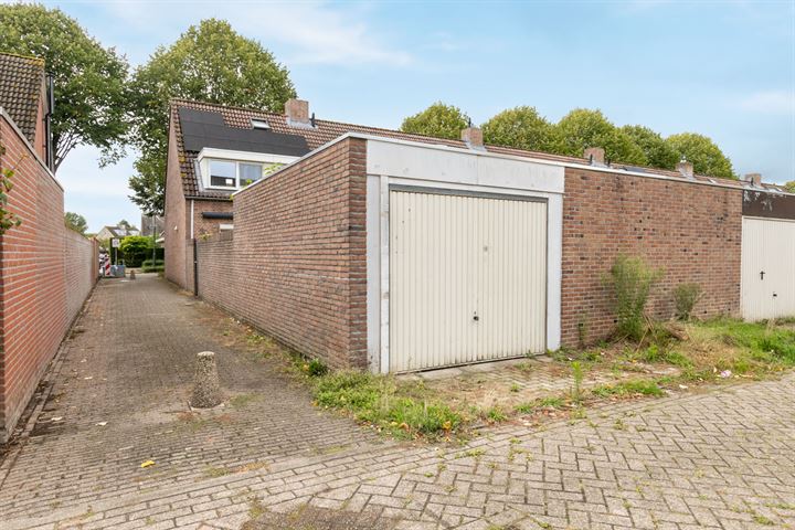 Bekijk foto 45 van Lindonklaan 59