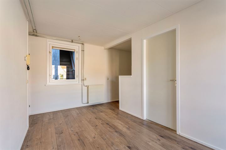 View photo 11 of Gierstraat 38-A