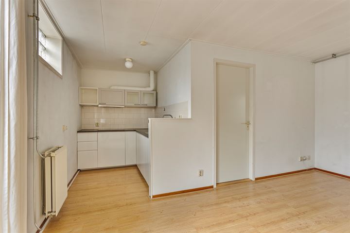 View photo 31 of Gierstraat 38-A