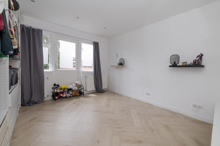 Foto 11 van Simon Stevinweg 137