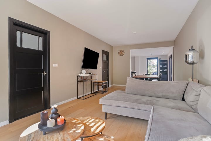 Foto 11 van Walstraat 6