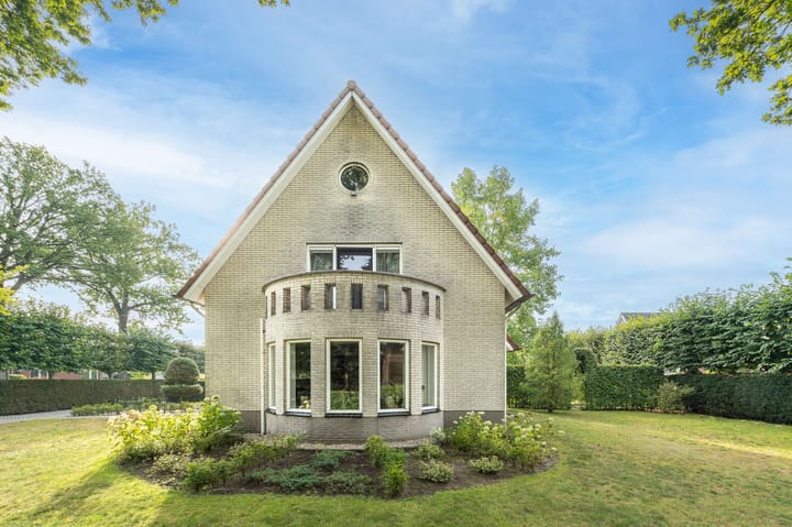 Photo 30 of Deventerstraat 548