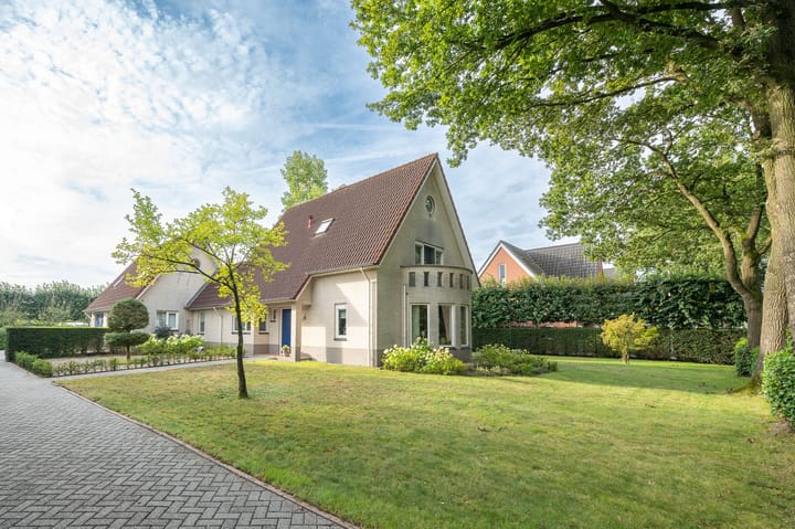 Photo 32 of Deventerstraat 548