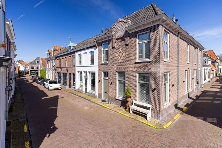 View photo 5 of Peperstraat 9