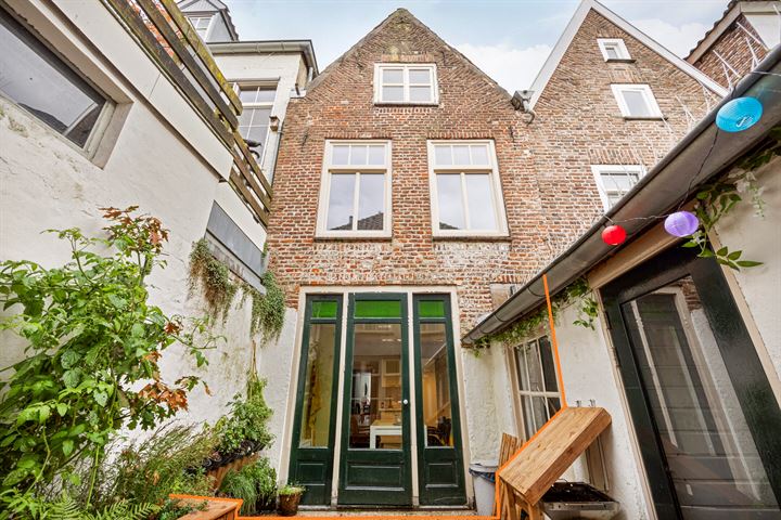 Bekijk foto 35 van Rogstraat 22