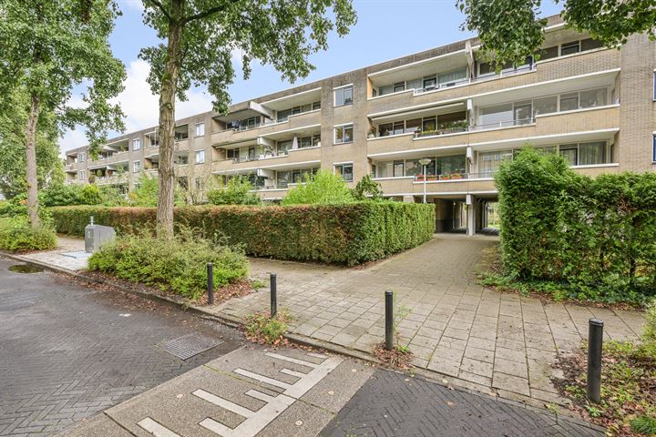 View photo of Schaarsbergenstraat 84