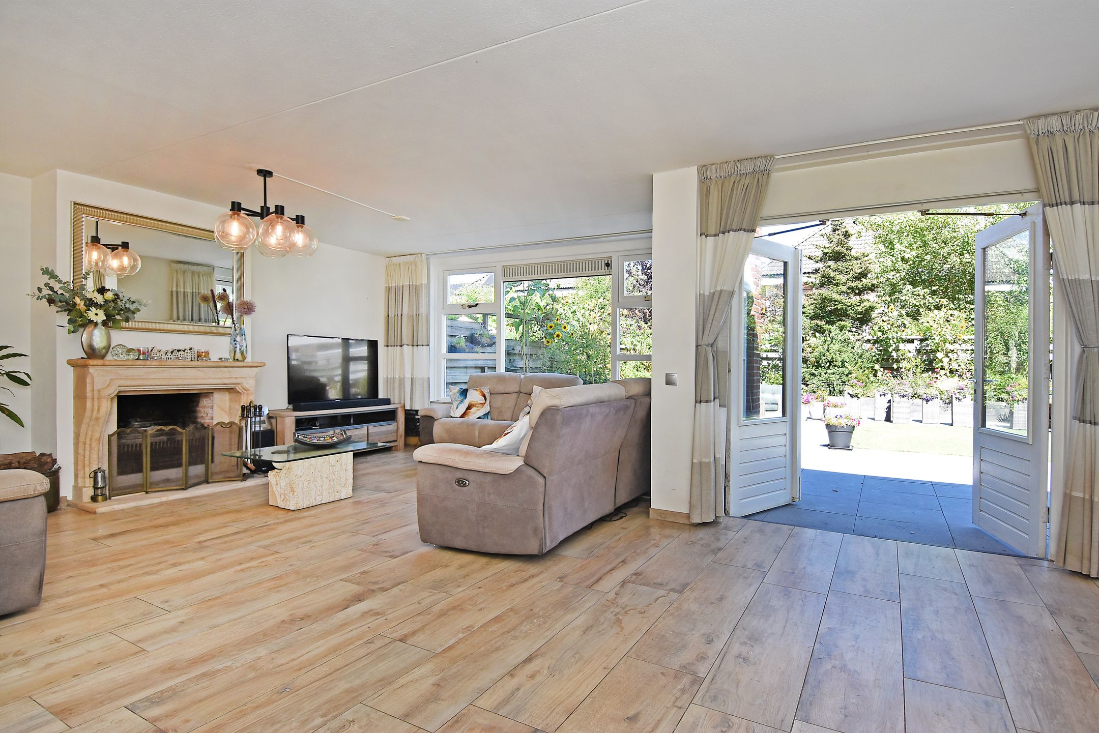 Photo 27 of Alexine Tinnepad 69