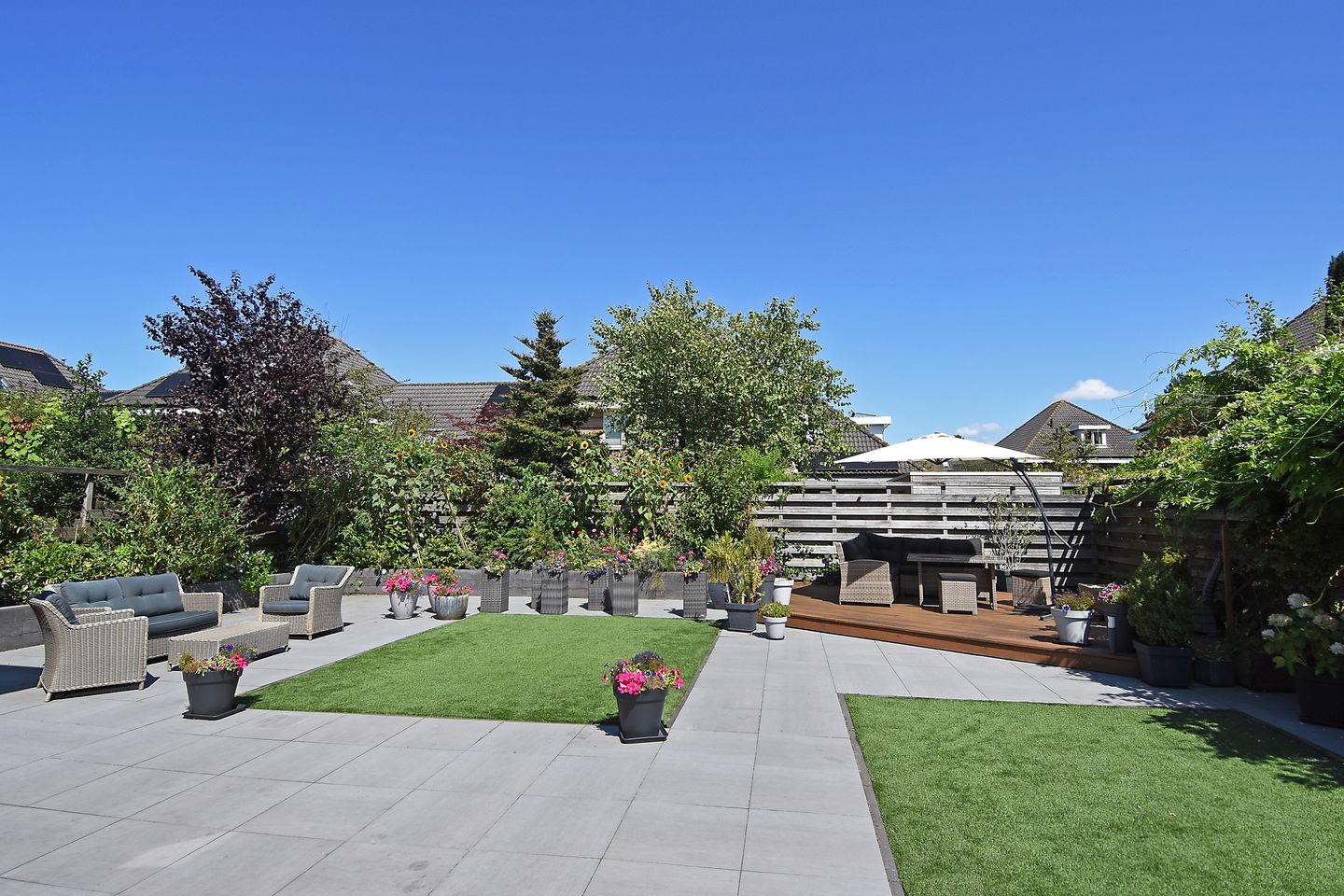 Photo 29 of Alexine Tinnepad 69