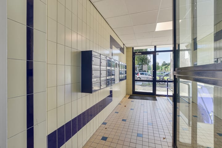 Foto 19 van Burgemeester Van Haarenlaan 1405