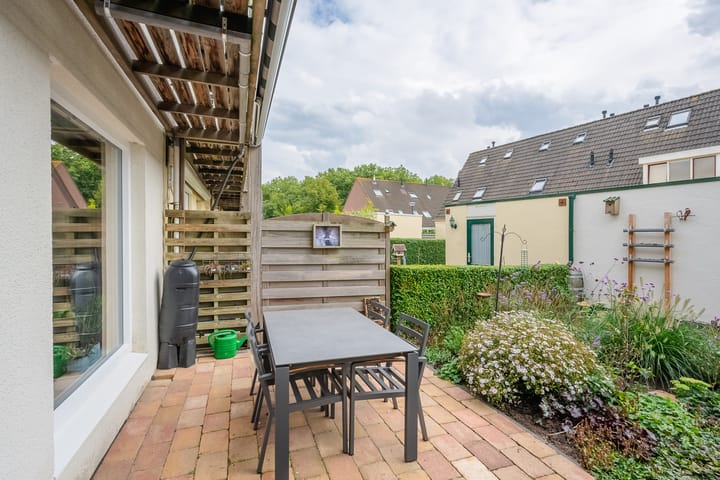 Foto 21 van Hoepelmakerhof 9