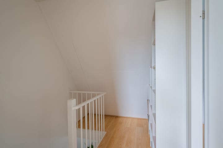 Foto 35 van Hoepelmakerhof 9