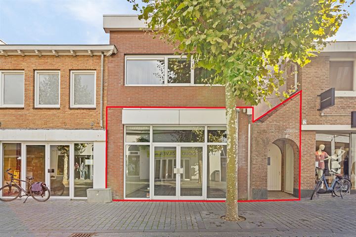 View photo 1 of Sint-Josephstraat 37