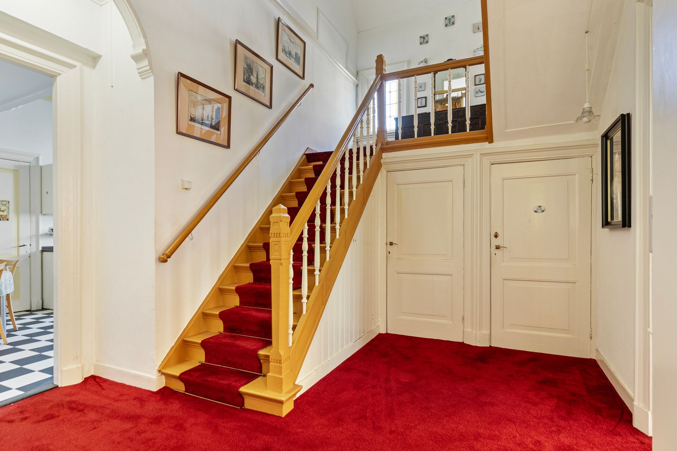 Photo 24 of Stationsweg 7