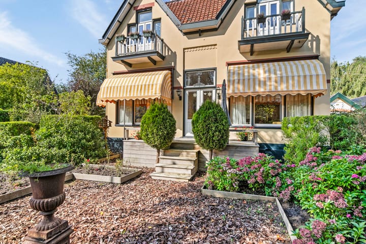 Foto 42 van Stationsweg 7