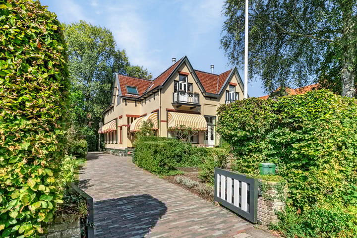 Foto 43 van Stationsweg 7