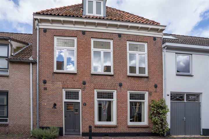 View photo 39 of Burgtstraat 6