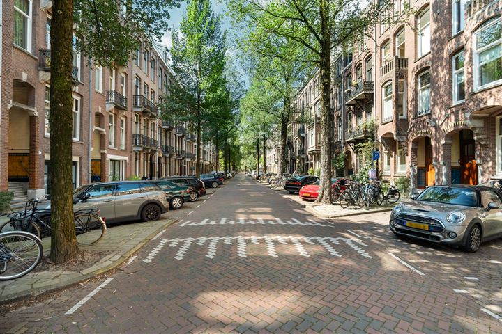 View photo 35 of Frans van Mierisstraat 87-4