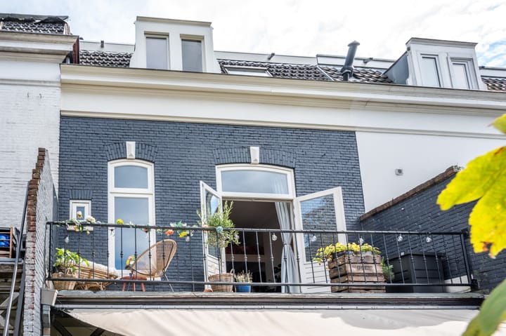 Foto 2 van St. Annastraat 30