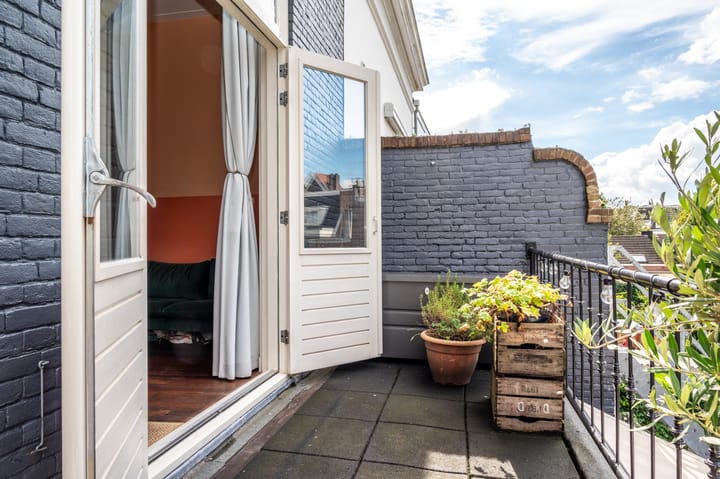 Foto 8 van St. Annastraat 30