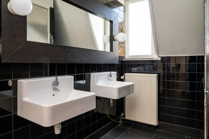 Foto 18 van St. Annastraat 30