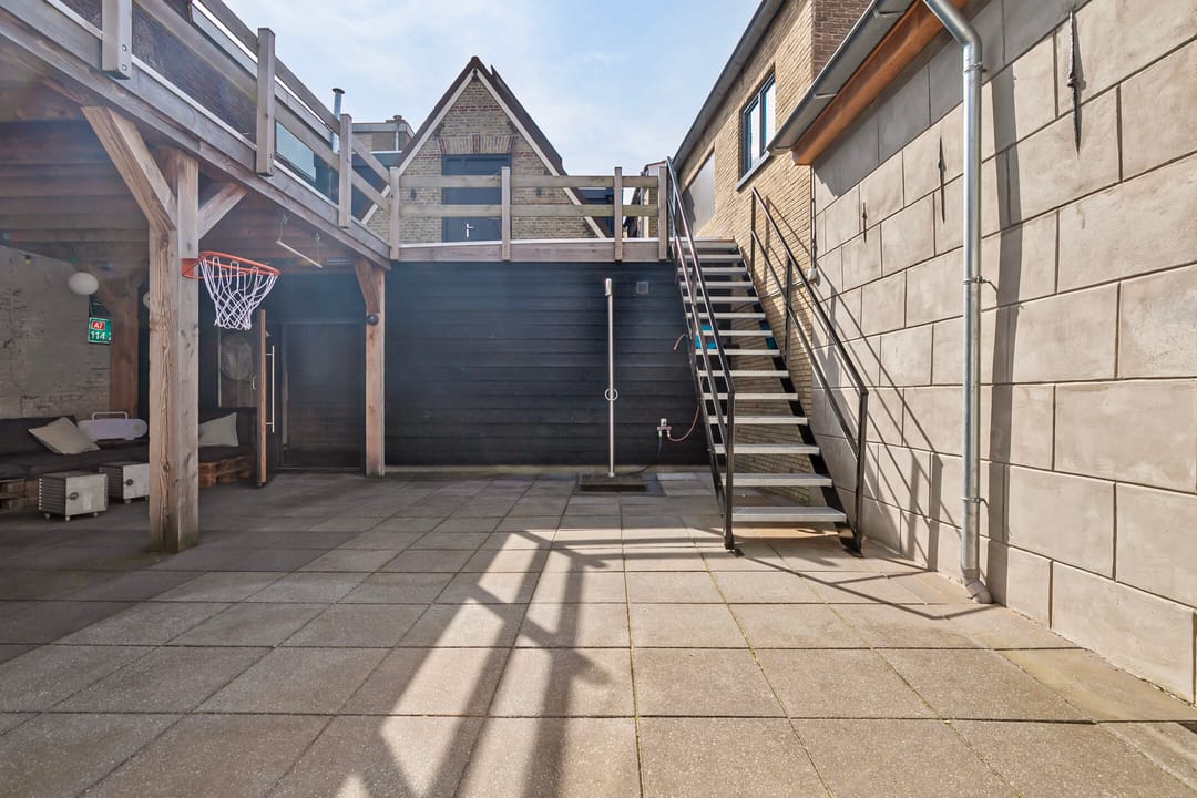 Foto 32 van Kruizebroederstraat 25