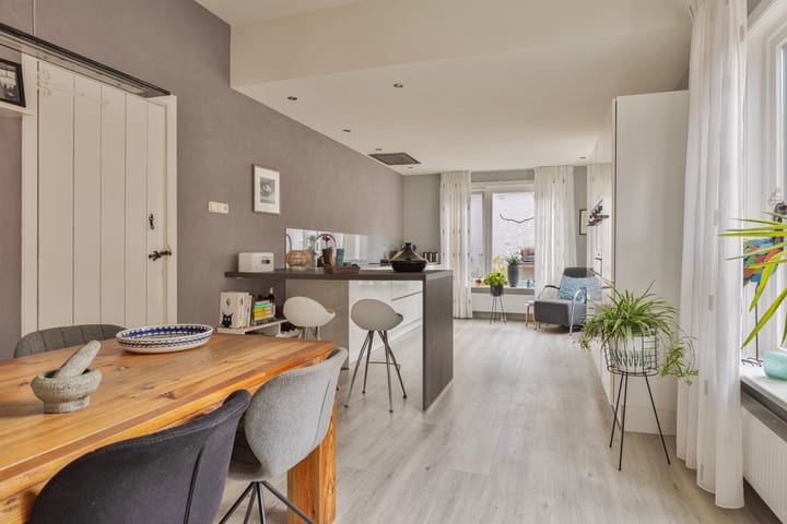 Foto 2 van Mennonietenkerkstraat 6