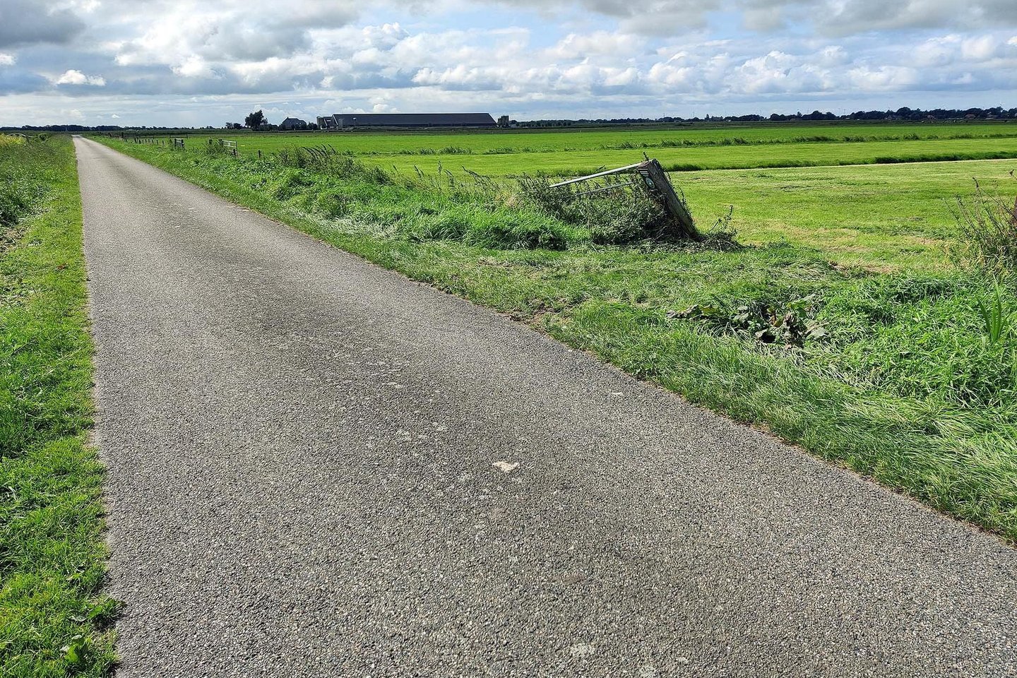 Bekijk foto 3 van Oosterbroekweg