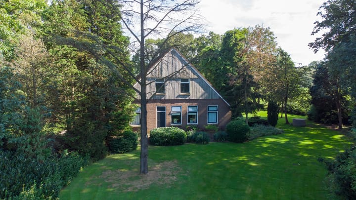 Photo 34 of Gronausestraat 319