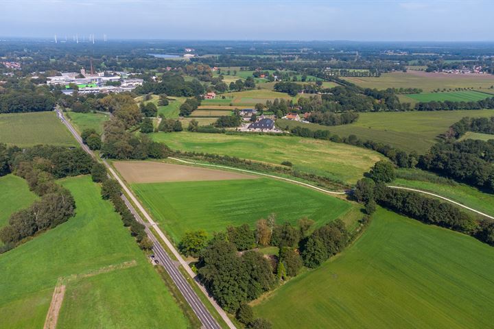 Bekijk foto 40 van Gronausestraat 319