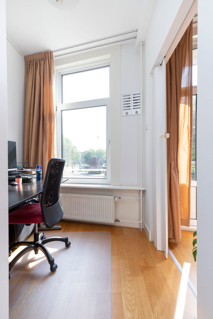 Photo 10 of Nassaukade 56-1