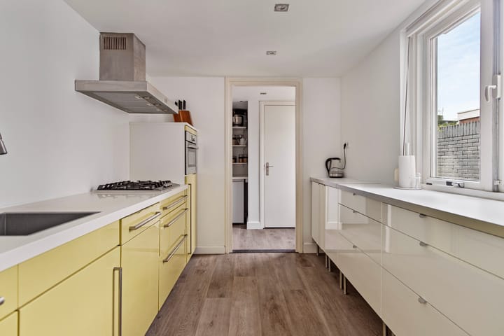 Foto 8 van Pastoor Bressersstraat 18