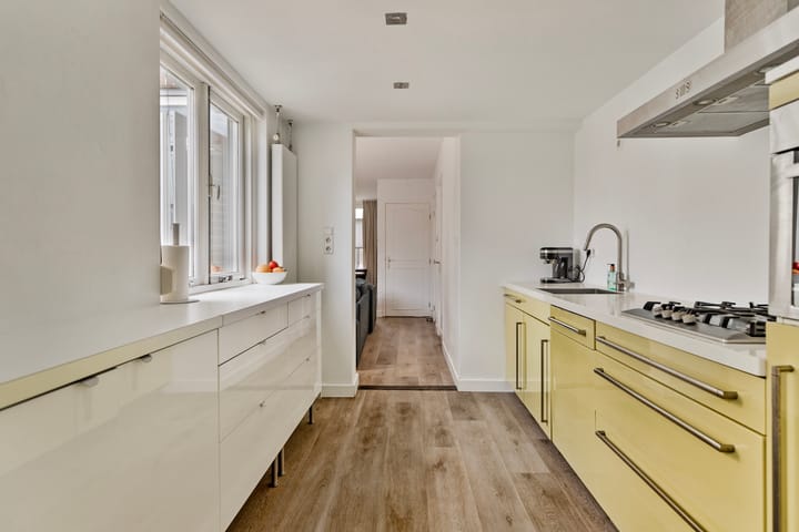 Foto 10 van Pastoor Bressersstraat 18