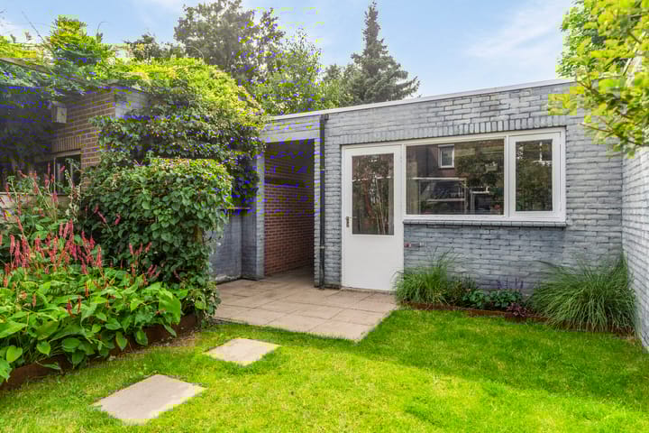 Foto 26 van Pastoor Bressersstraat 18