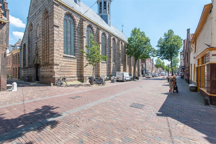 View photo 47 of Bloemstraat 45