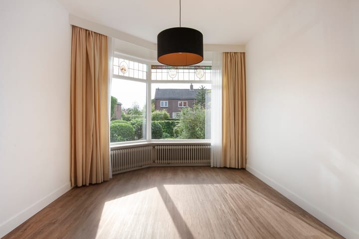 Photo 9 of Eerste Stationsstraat 41