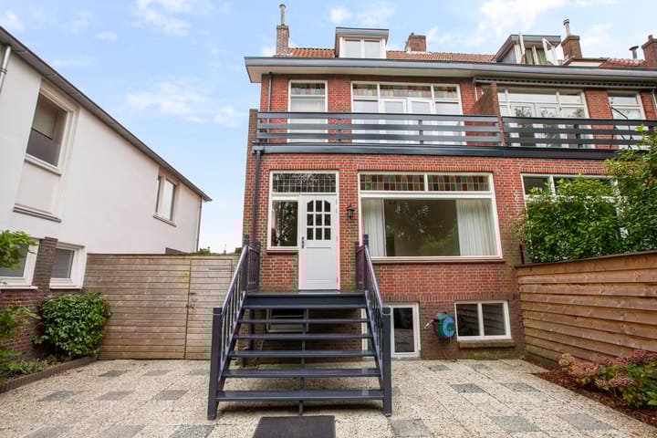 Photo 16 of Eerste Stationsstraat 41