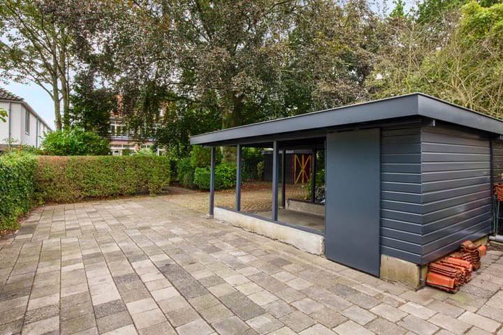 Photo 19 of Eerste Stationsstraat 41