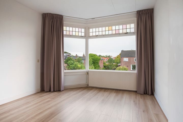 Photo 29 of Eerste Stationsstraat 41