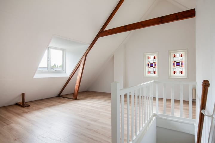 Photo 37 of Eerste Stationsstraat 41