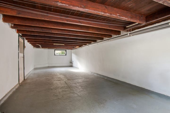 Photo 43 of Eerste Stationsstraat 41