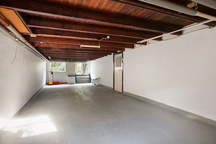 Photo 44 of Eerste Stationsstraat 41