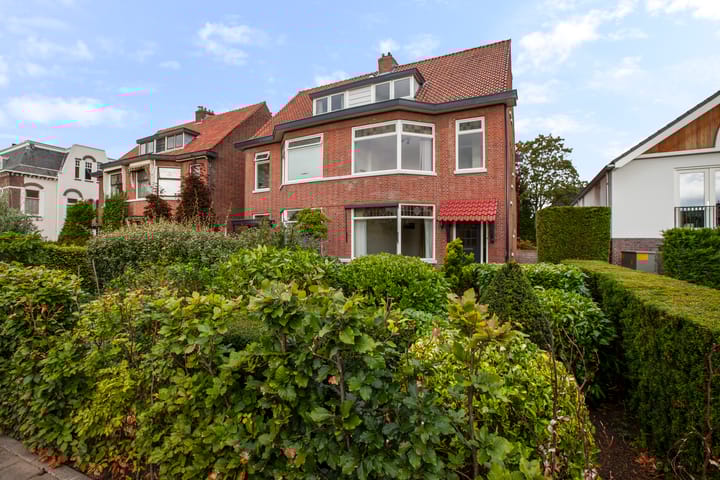 Photo 47 of Eerste Stationsstraat 41