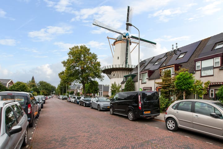 Photo 49 of Eerste Stationsstraat 41