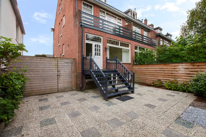 Photo 52 of Eerste Stationsstraat 41