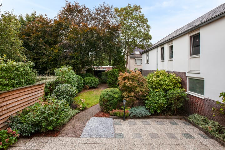 Photo 56 of Eerste Stationsstraat 41