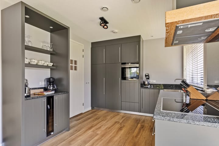 Foto 10 van Valtherweg 36-524