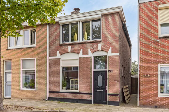 Foto 1 van Bornerbroeksestraat 221
