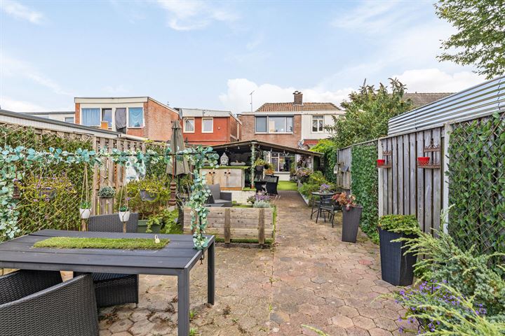 Bekijk foto 30 van Bornerbroeksestraat 221